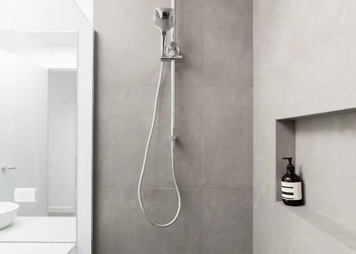 Pembroke Hall 3* Dublin