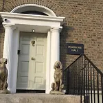 Pembroke Hall بيت ضيافة دبلن