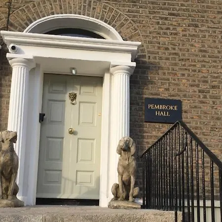 Pembroke Hall 3* Dublín