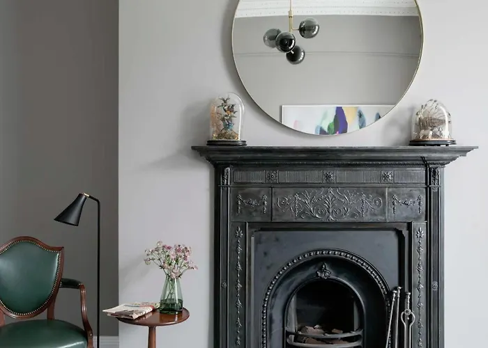 Pembroke Hall Casa de hóspedes 3*